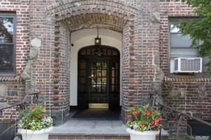 141 Wyckoff Pl, Woodmere, NY 11598 - Photo 2