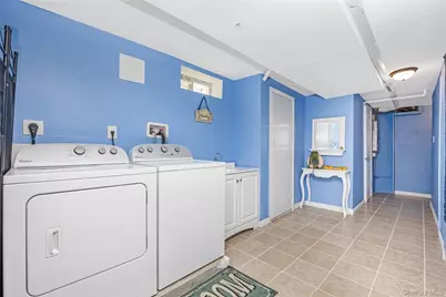 133 Booth Street, Hempstead, NY 11550 - Photo 38