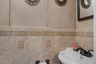 2053 Turnbull Ave, Bronx, NY 10473 - Photo 10