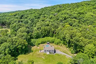 71 Hitchcock Hill Rd, Mahopac, NY 10541 - Photo 2