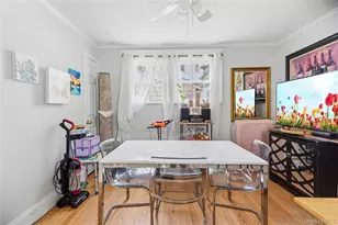 194 Woodfield Rd, West Hempstead, NY 11552 - Photo 6