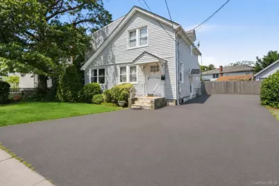 194 Woodfield Road, West Hempstead, NY 11552 - Photo 1