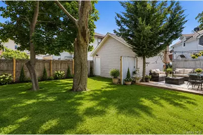 194 Woodfield Road, West Hempstead, NY 11552 - Photo 22