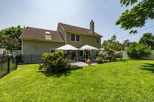 414 2nd Ave W, East Northport, NY 11731 - Photo 22