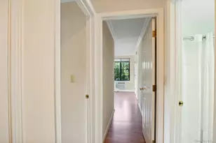 21 Foxwood Dr, Pleasantville, NY 10570 - Photo 18