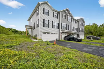 501 Iron Forge Lane, New Windsor, NY 12553 - Photo 2