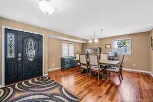 107 Terry Rd, Sayville, NY 11782 - Photo 4