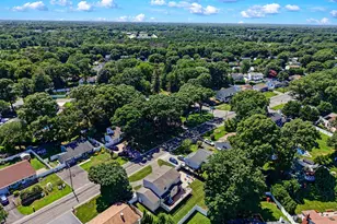 107 Terry Rd, Sayville, NY 11782 - Photo 38