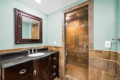 107 Terry Road, Sayville, NY 11782 - Photo 18