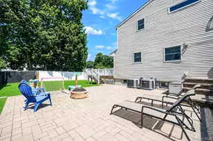 107 Terry Rd, Sayville, NY 11782 - Photo 26