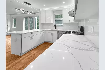 14320 182nd Place, Springfield Gardens, NY 11413 - Photo 20