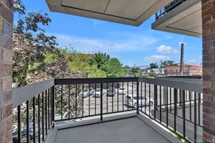 163-14 71st Ave, Fresh Meadows, NY 11365 - Photo 4