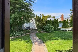 94 Massapequa Ave, Massapequa, NY 11758 - Photo 32