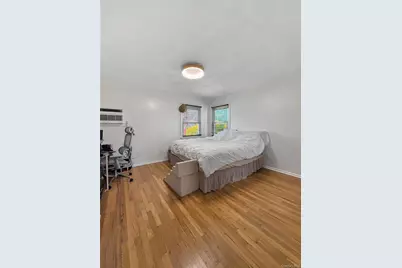 94 Massapequa Avenue, Massapequa, NY 11758 - Photo 14