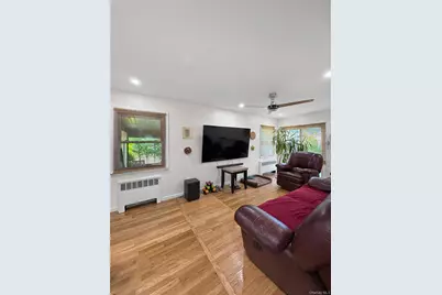 94 Massapequa Avenue, Massapequa, NY 11758 - Photo 12