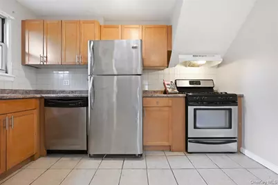 82-75 Langdale Street #103A, Floral Park, NY 11040 - Photo 6