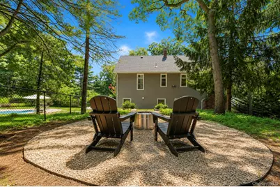 79 Oakside Road, Smithtown, NY 11787 - Photo 14