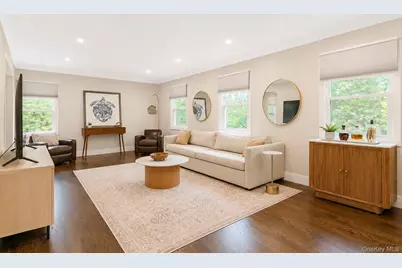 79 Oakside Road, Smithtown, NY 11787 - Photo 22