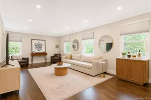 79 Oakside Rd, Smithtown, NY 11787 - Photo 22