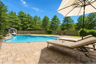 79 Oakside Road, Smithtown, NY 11787 - Photo 8