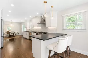 79 Oakside Rd, Smithtown, NY 11787 - Photo 30