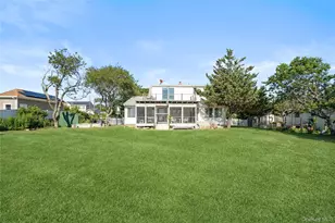 62 Grandview Dr, Shirley, NY 11967 - Photo 24