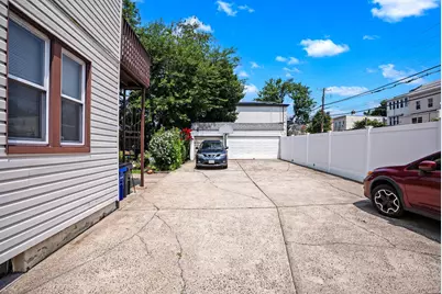 122-15 23rd Avenue, College Point, NY 11356 - Photo 4