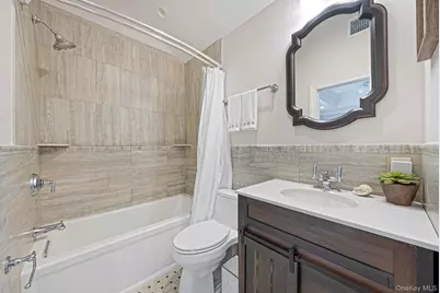 10 Raeburn Court, Babylon, NY 11702 - Photo 36
