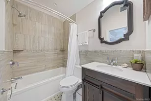 10 Raeburn Ct, Babylon, NY 11702 - Photo 36