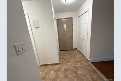 87-10 149th Avenue #5N, Howard Beach, NY 11414 - Photo 2
