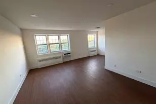 87-10 149th Ave, Howard Beach, NY 11414 - Photo 4