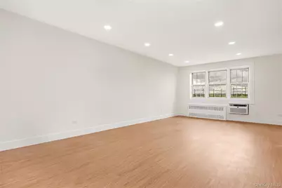 87-10 149th Avenue #5N, Howard Beach, NY 11414 - Photo 6