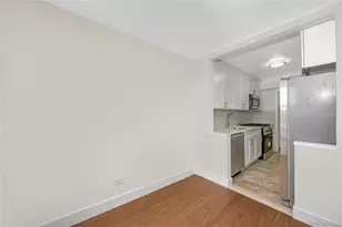 87-10 149th Ave, Howard Beach, NY 11414 - Photo 10