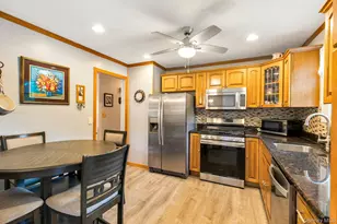 14 Floradora Dr, Mastic, NY 11950 - Photo 6