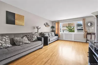 87-14 169th Street, Jamaica, NY 11432 - Photo 8