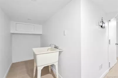 87-14 169th Street, Jamaica, NY 11432 - Photo 36