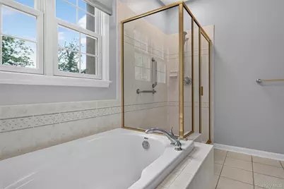 24 N De Baun Avenue #305, Suffern, NY 10901 - Photo 18