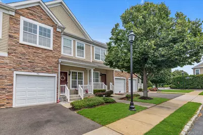 96 Paget Lane, Massapequa, NY 11758 - Photo 18