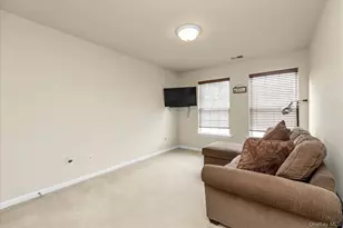 96 Paget Ln, Massapequa, NY 11758 - Photo 14