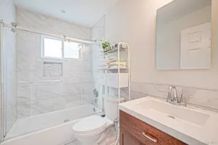 48 Oakmont Ave, Selden, NY 11784 - Photo 18