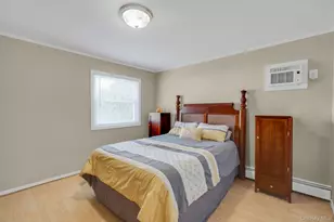 48 Oakmont Ave, Selden, NY 11784 - Photo 12