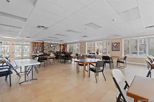 406 Narragansett Villas Dr, Lindenhurst, NY 11757 - Photo 22