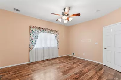 406 Narragansett Villas Drive, Lindenhurst, NY 11757 - Photo 14