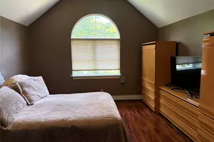 108 Michaels Way, Holbrook, NY 11741 - Photo 12