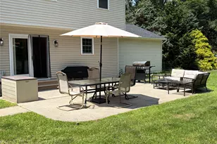 108 Michaels Way, Holbrook, NY 11741 - Photo 24