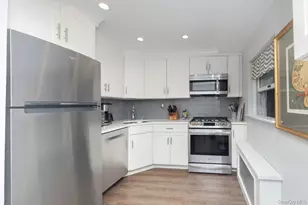 15 Leewood Cir, Eastchester, NY 10709 - Photo 4