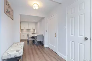 15 Leewood Cir, Eastchester, NY 10709 - Photo 2