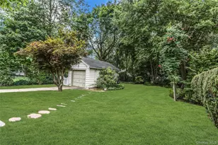 56 Denton Ave, East Rockaway, NY 11518 - Photo 18
