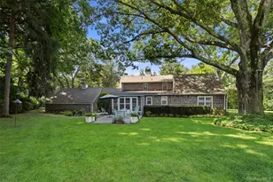 1936 Midlane, Muttontown, NY 11791 - Photo 34
