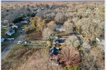 83 Elm Road E, Mastic Beach, NY 11951 - Photo 20